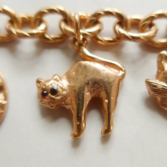 Gold Tone Cat Charm Bracelet - Picture 11 of 14